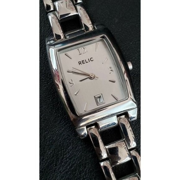 TIMELESS RELIC Stainless Steel Date Ladies Watch - Picture 3 of 6